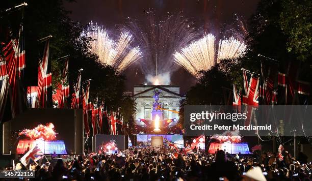 Fireworks over Buckingham Palace mark the end of The Diamond Jubilee Concert from The Mall on June 4, 2012 in London, England. For only the second...