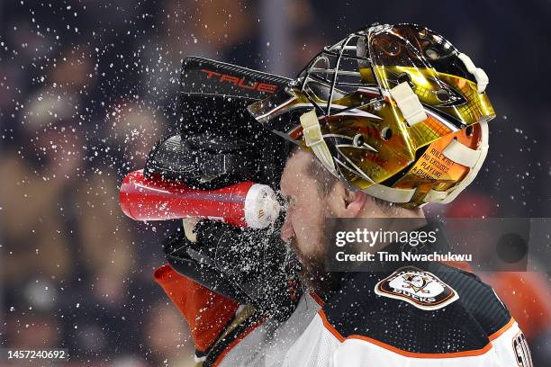 Anthony Stolarz of the Anaheim Ducks takes a drink during the second period against the Philadelphia Flyers at Wells Fargo Center on January 17, 2023...