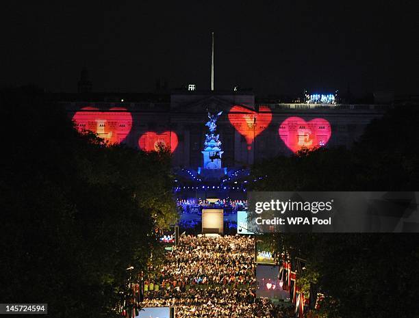 Madness perform on the roof of Buckingham Palace during the Jubilee concert, a part of the Diamond Jubilee celebrations on June 4, 2012 in London,...