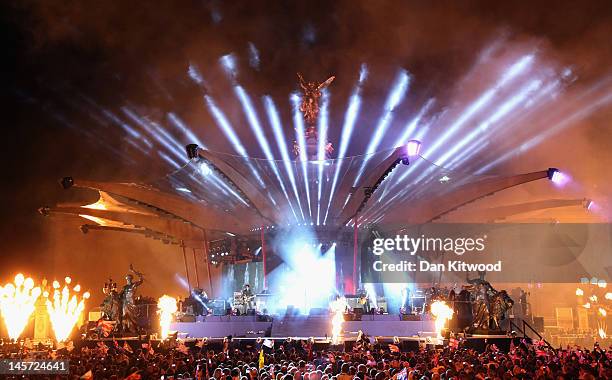 General view of atmosphere on stage during the Diamond Jubilee concert at Buckingham Palace on June 4, 2012 in London, England. For only the second...