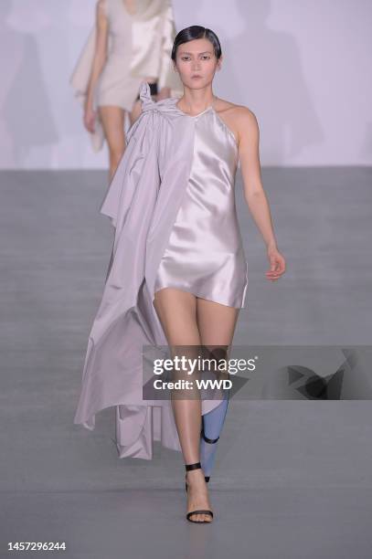 Emma Bergamin Davys - Model on the catwalk