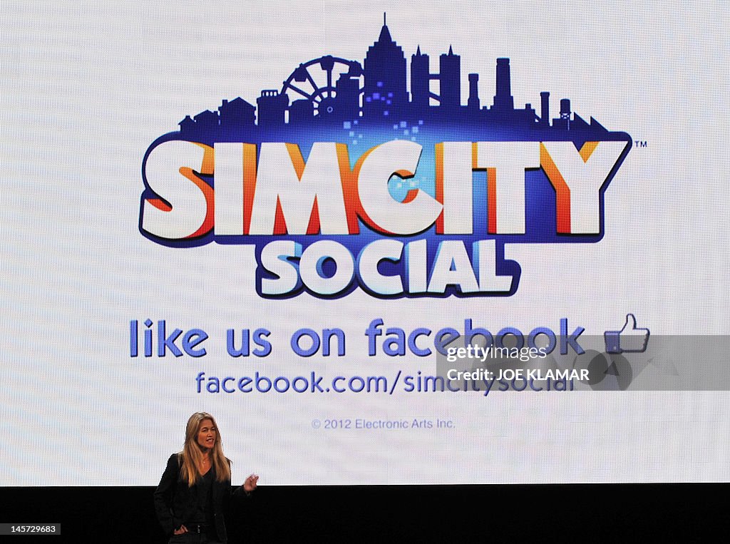 Lucy Bradshaw GM of Maxis presents Sims