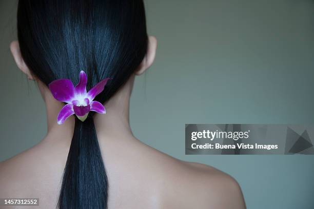 126 Orchids In Hair Photos and Premium High Res Pictures - Getty Images 126 Orchids In Hair Photos and Premium High Res Pictures - Getty Images