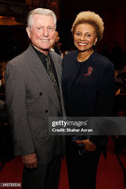 Grahame Pratt and Leslie Uggams attend the 7th annual Apollo Spring Gala Benefit at The Apollo Theater on June 4, 2012 in New York City.