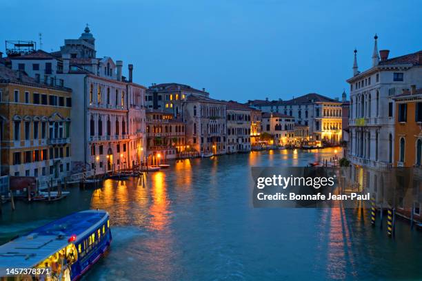 grand canal blue hour in long pose - venice italy canal stock pictures, royalty-free photos & images