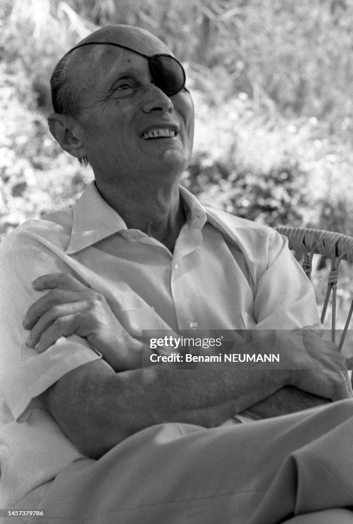Moshe Neumann Portrait de Moshe Dayan à Jérusalem, en août 1980. News Photo - Getty ...
