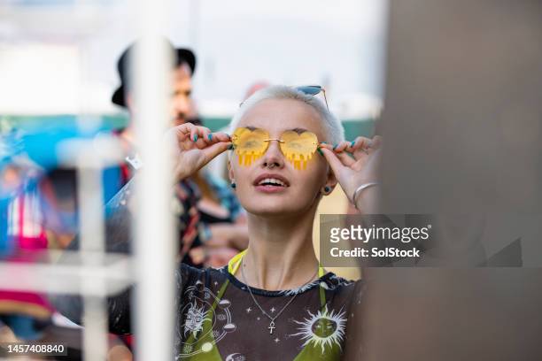 festival óculos de sol - festivaleiro - fotografias e filmes do acervo