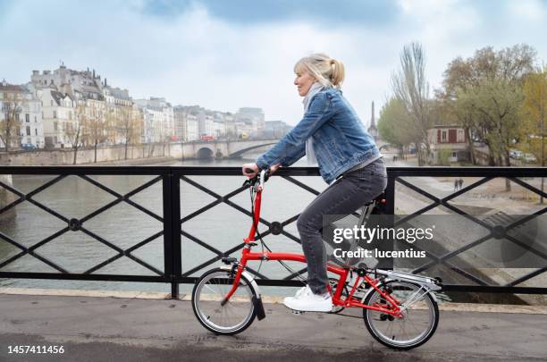 paris by cycle pont de l'archeveche - pont de paris stock pictures, royalty-free photos & images