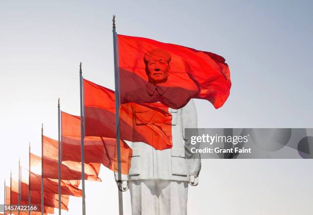 red flags and statue - tiananmen square stock pictures, royalty-free photos & images