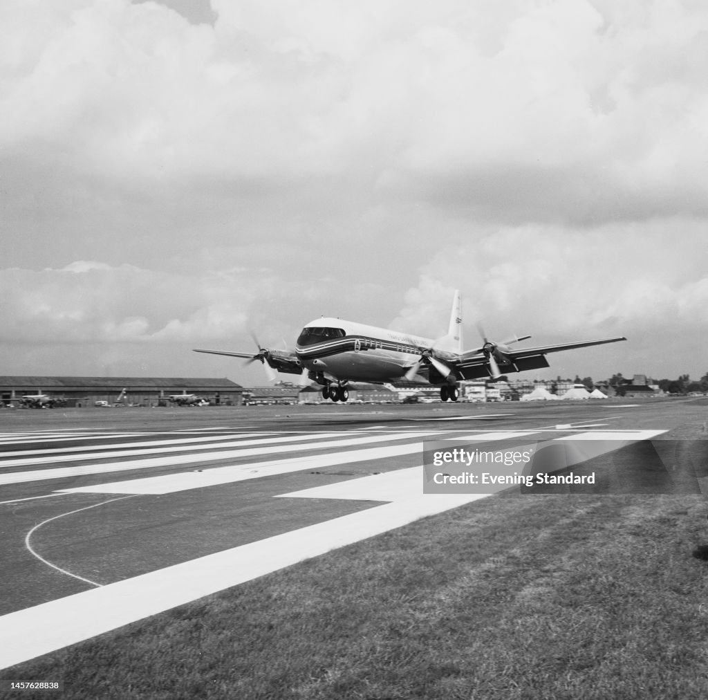 Aw660 An Armstrong Whitworth AW660 Argosy transport plane at the... News ...