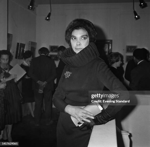 Argentine painter Leonor Fini at the Kaplan Art Gallery in London on November 7th, 1960.