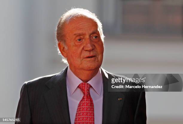 Juan Carlos king of Spain looks to the front during the visit to the Presidential Palace on June 5, 2012 in Santiago, Chile.