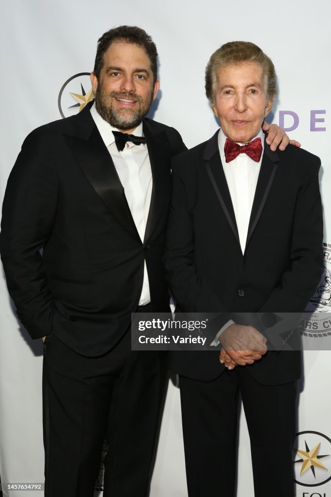 Friars Club Entertainment Icon Award presentation, New York, USA - 20 Jun 2016