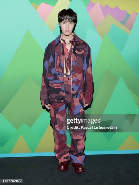 Hope attends the Louis Vuitton Menswear Fall-Winter 2023-2024 show as part of Paris Fashion Week on January 19, 2023 in Paris, France.