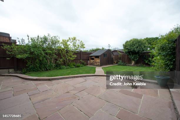 property garden exteriors - paving stone stock pictures, royalty-free photos & images