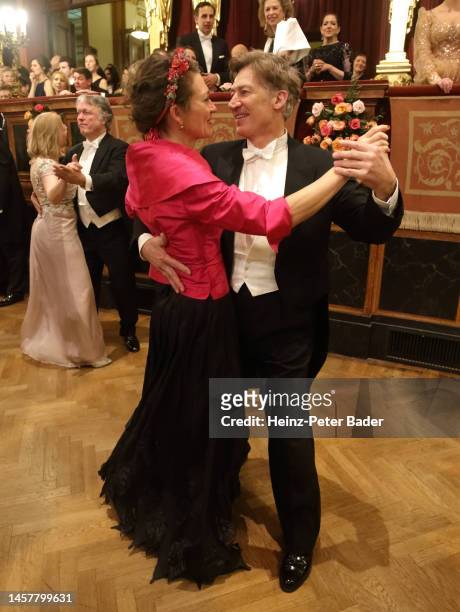 Austrian actor Tobias Moretti and his wife Julia Moretti dance during the 80th Vienna Philharmonic Ball at Musikverein on January 19, 2023 in Vienna,...