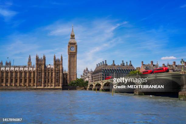 london big ben tower, westminster brücke über die themse england großbritannien - person falls from westminster bridge stock-fotos und bilder