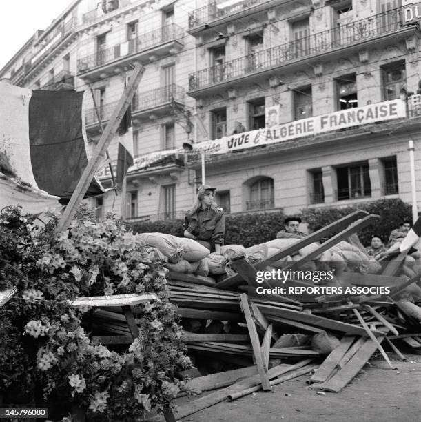 Barricade and banner with 'Long live French Algeria' written on it during January, 1960.in Algiers, Algeria. The insurrection started on January...