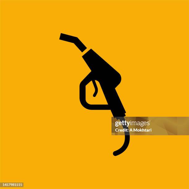 ilustraciones, imágenes clip art, dibujos animados e iconos de stock de icono de pistola de combustible sobre fondo amarillo. - combustible biológico