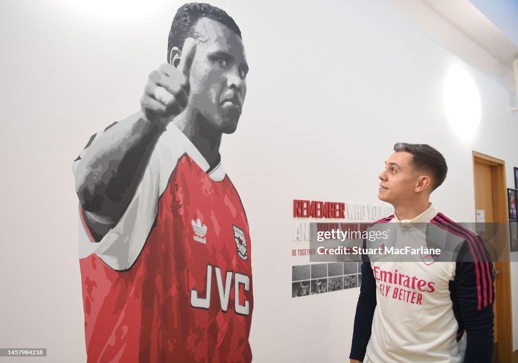 Arsenal Unveil New Signing Leandro Trossard