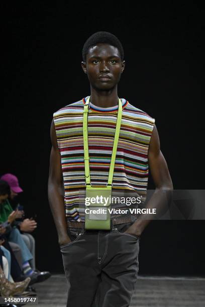 Model walks the runway during the Paul Smith Ready to Wear Fall/Winter 2023-2024 fashion show as part of the Paris Men Fashion Week on January 20,...