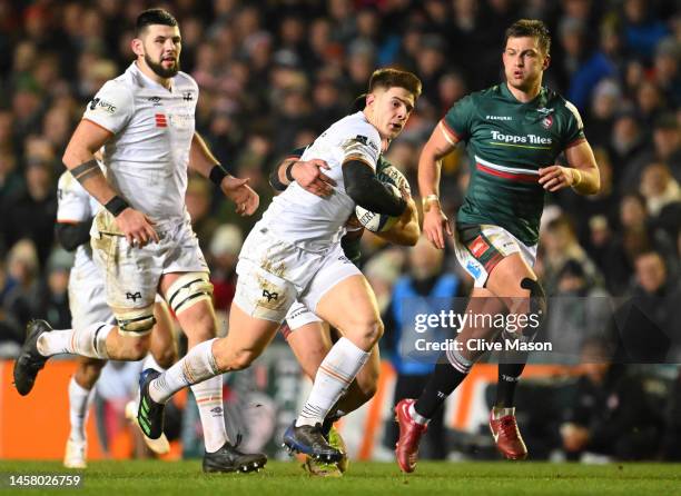 Joe Hawkins of Ospreys makes a break during the Heineken Champions Cup Pool B match between Leicester Tigers and Ospreys at Mattioli Woods Welford...