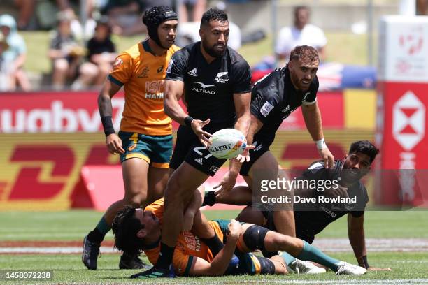 Sione Molia of New Zealand in action during the 2023 HSBC Sevens match between New Zealand and Australia at FMG Stadium on January 21, 2023 in...