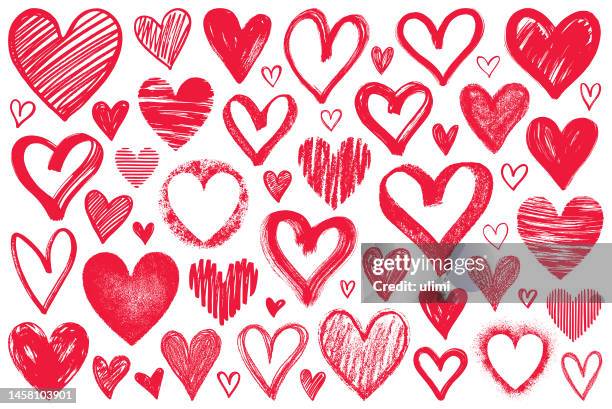 ilustraciones, imágenes clip art, dibujos animados e iconos de stock de corazones  - símbolo en forma de corazón