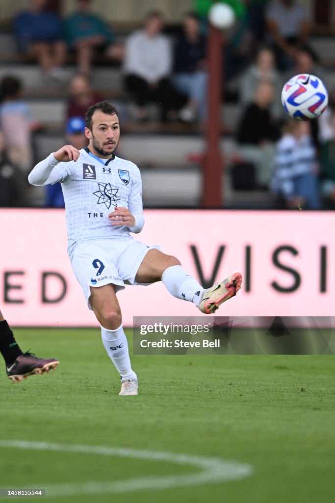 Adam Le Fondre Of Sydney FC Kicks The Ball During The Round 13... News Photo - Getty Images