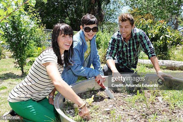 Actresses Constance Zimmer and Ginnifer Goodwin and singer Lance Bass attend The Environmental Media Association's 3rd Annual Garden Luncheon at...