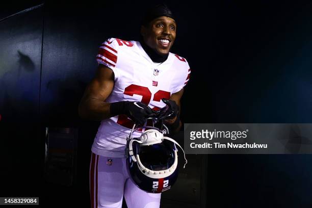 Adoree' Jackson of the New York Giants takes the field prior to a game against the Philadelphia Eagles in the NFC Divisional Playoff game at Lincoln...