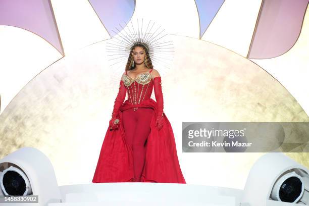 Beyoncé performs on stage headlining the Grand Reveal of Dubai's newest luxury hotel, Atlantis The Royal on January 21, 2023 in Dubai, United Arab...