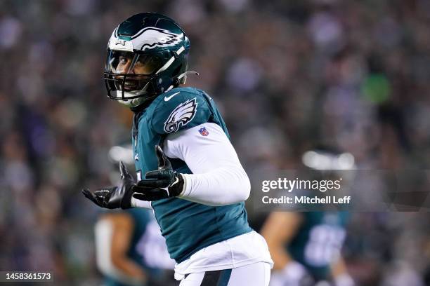 Haason Reddick of the Philadelphia Eagles reacts during the second quarter against the New York Giants in the NFC Divisional Playoff game at Lincoln...