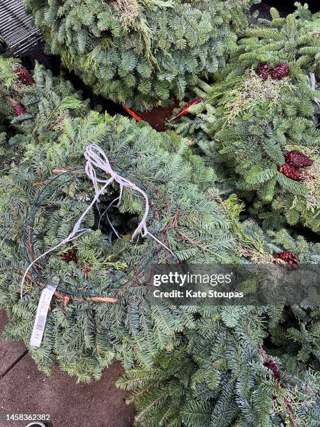 christmas wreaths for sale - balsam fir stock pictures, royalty-free photos & images