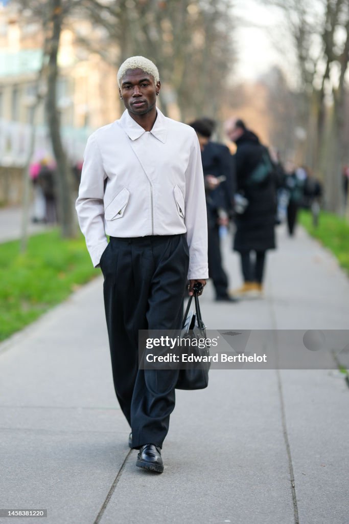 Street Style - Paris Fashion Week - Menswear Fall-Winter 2023-2024 : Day Five