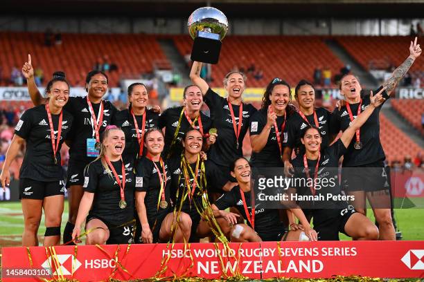 Women's champions New Zealand celebrate with the trophy after their victory in the 2023 HSBC Sevens match between the United States and New Zealand...