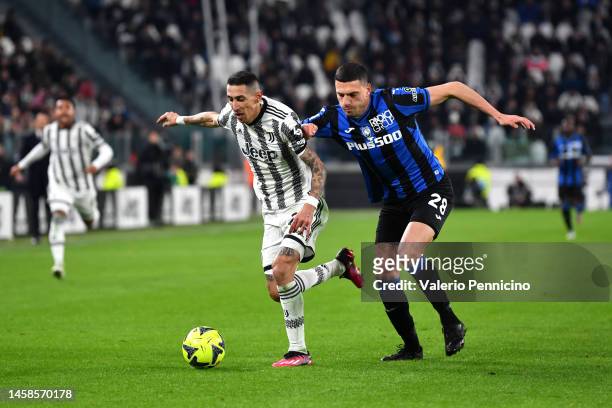 Angel Di Maria of Juventus battles for possession with Merih Demiral of Atalanta BC during the Serie A match between Juventus and Atalanta BC at...