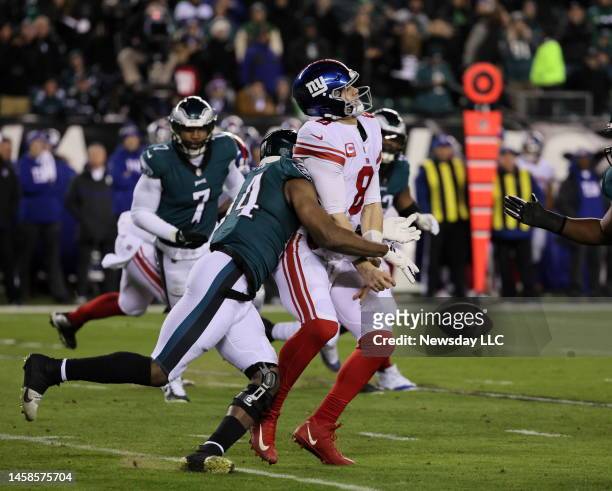 Philadelphia Eagles defensive end Josh Sweat sacks New York Giants quarterback Daniel Jones in the 4th quarter during the NFC divisional playoff game...