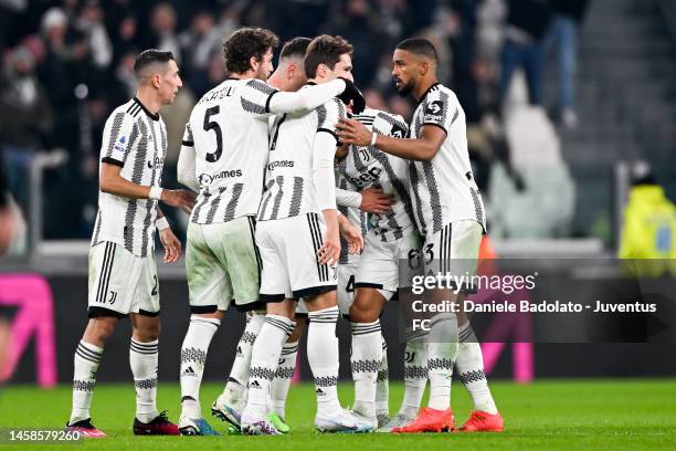 Danilo of Juventus celebrates with teammates after scoring his team's third goal during the Serie A match between Juventus and Atalanta BC at Allianz...