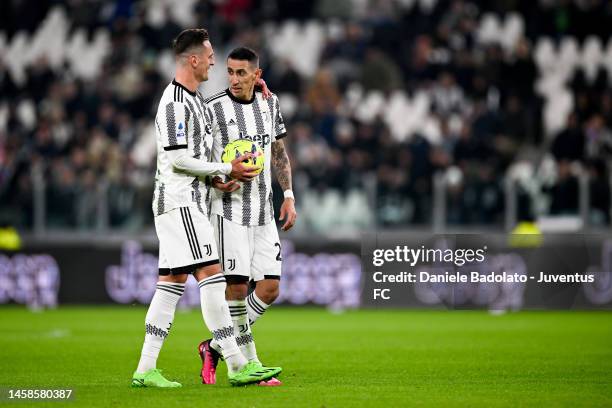 Angel Di Maria of Juventus giving a hi-five to teammate Arkadiusz Krystian Milik during the Serie A match between Juventus and Atalanta BC at Allianz...