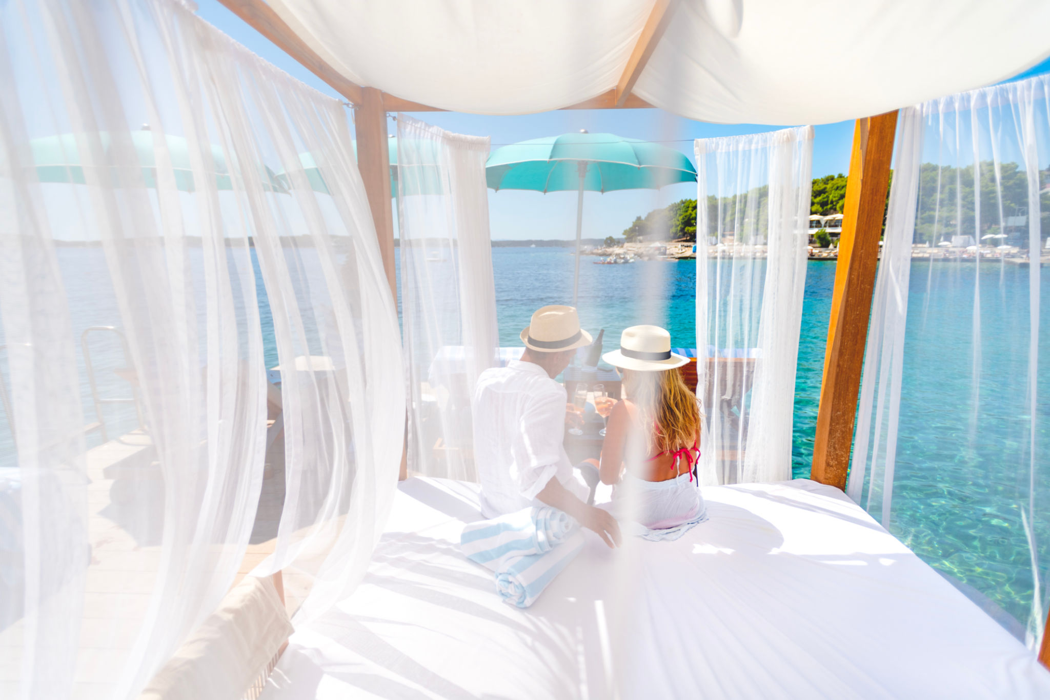 luxury honeymoon beach