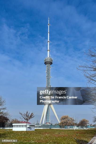 futuristic "tashkent tower" or "tashkent television tower" in tashkent, uzbekistan - tashkent stock-fotos und bilder