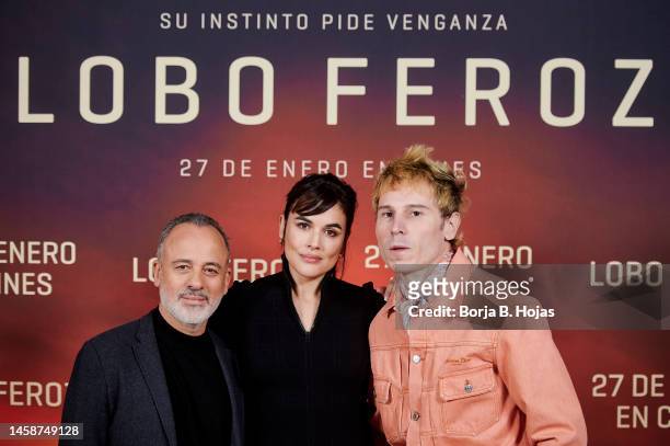 Javier Gutierrez, Adriana Ugarte and Ruben Ochandiano attend the photocall for "Lobo Feroz" on January 23, 2023 in Madrid, Spain.