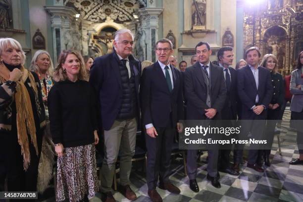 The president of the Partido Popular, Alberto Nuñez Feijoo with the president of the Junta de Andalucia, Juntama Moreno the candidate for mayor of...