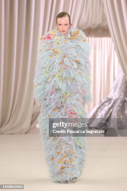 Model walks the runway during the Giambattista Valli Haute Couture Spring Summer 2023 show as part of Paris Fashion Week on January 23, 2023 in...