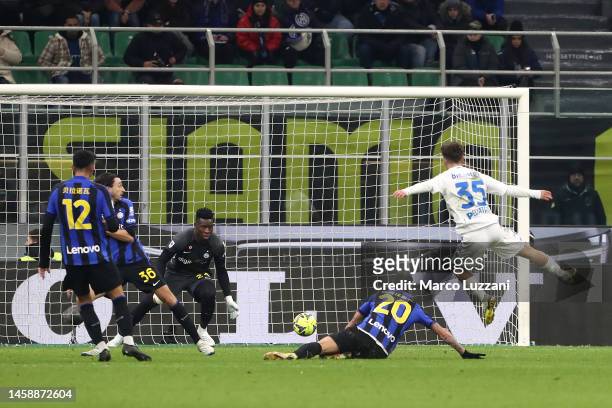 Tommaso Baldanzi of Empoli FC scores the team's first goal past Andre Onana of FC Internazionale during the Serie A match between FC Internazionale...