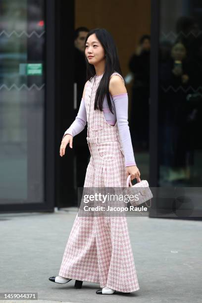 Kim Go-Eun attends the Chanel Haute Couture Spring Summer 2023 show as part of Paris Fashion Week on January 24, 2023 in Paris, France.