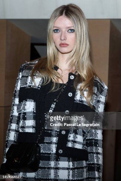 Apple Martin attends the Chanel Haute Couture Spring Summer 2023 show as part of Paris Fashion Week on January 24, 2023 in Paris, France.