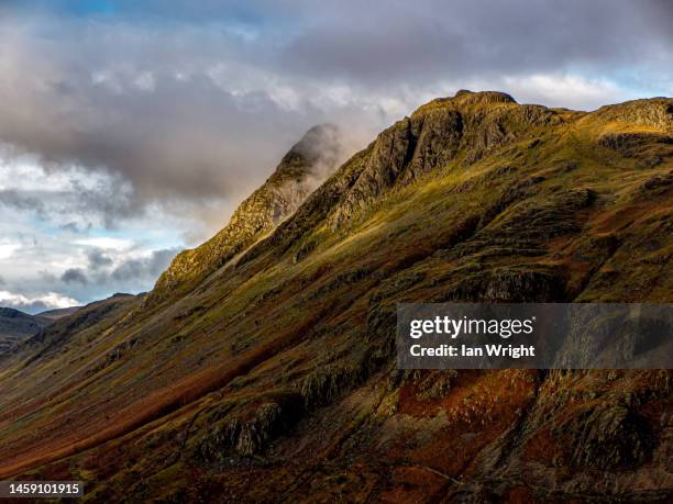 langdale pikes - english lake district bildbanksfoton och bilder