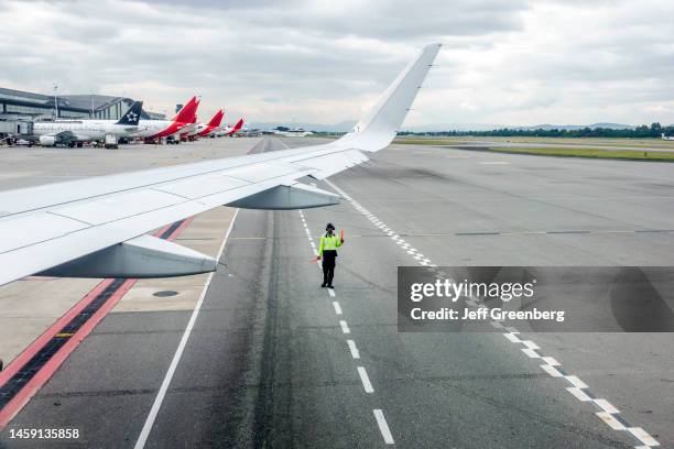 Flying Get Ramp 1,521 Walking Up Ramp Stock Photos, High-Res Pictures, and Images ...